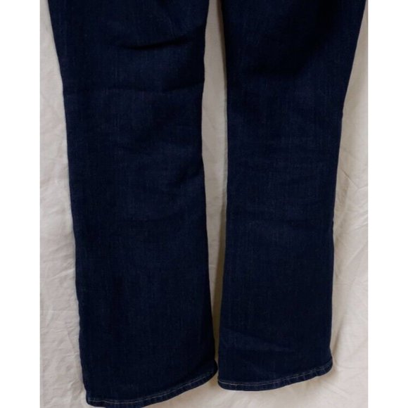 Levi Strauss Signature Womens Juniors 4M Mid Rise Dark Wash BootCut Jeans 30X30 - Picture 10 of 14